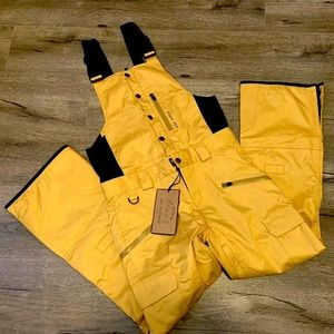 NWT Sage Rogue Snow Bibs/Pants Womens Medium Curry Color